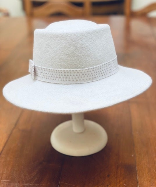 White felt hat womens discount